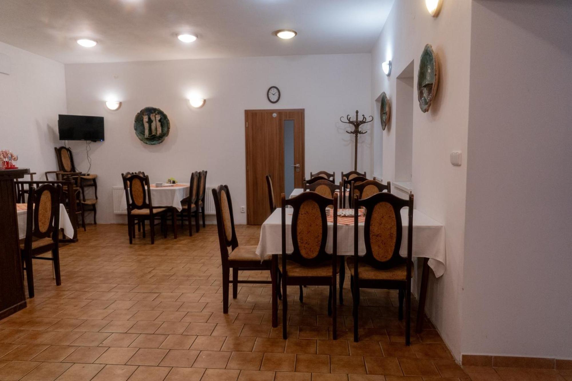 Pension Restaurace Florian พาฟลอฟ ภายนอก รูปภาพ